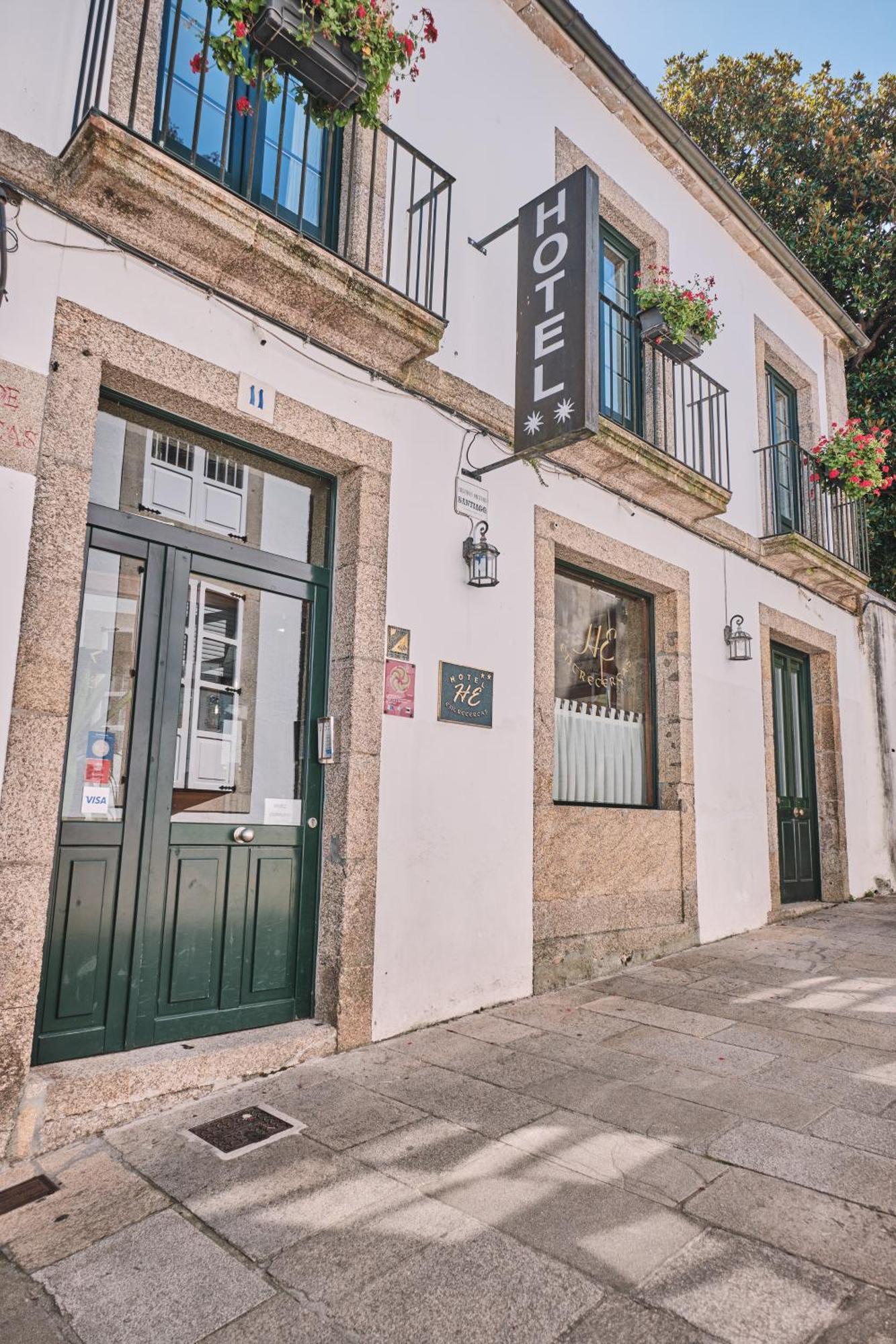 Hotel Entrecercas Santiago de Compostela Exterior photo