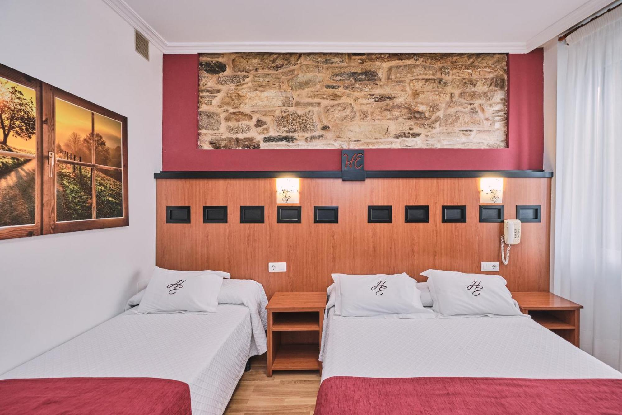 Hotel Entrecercas Santiago de Compostela Exterior photo