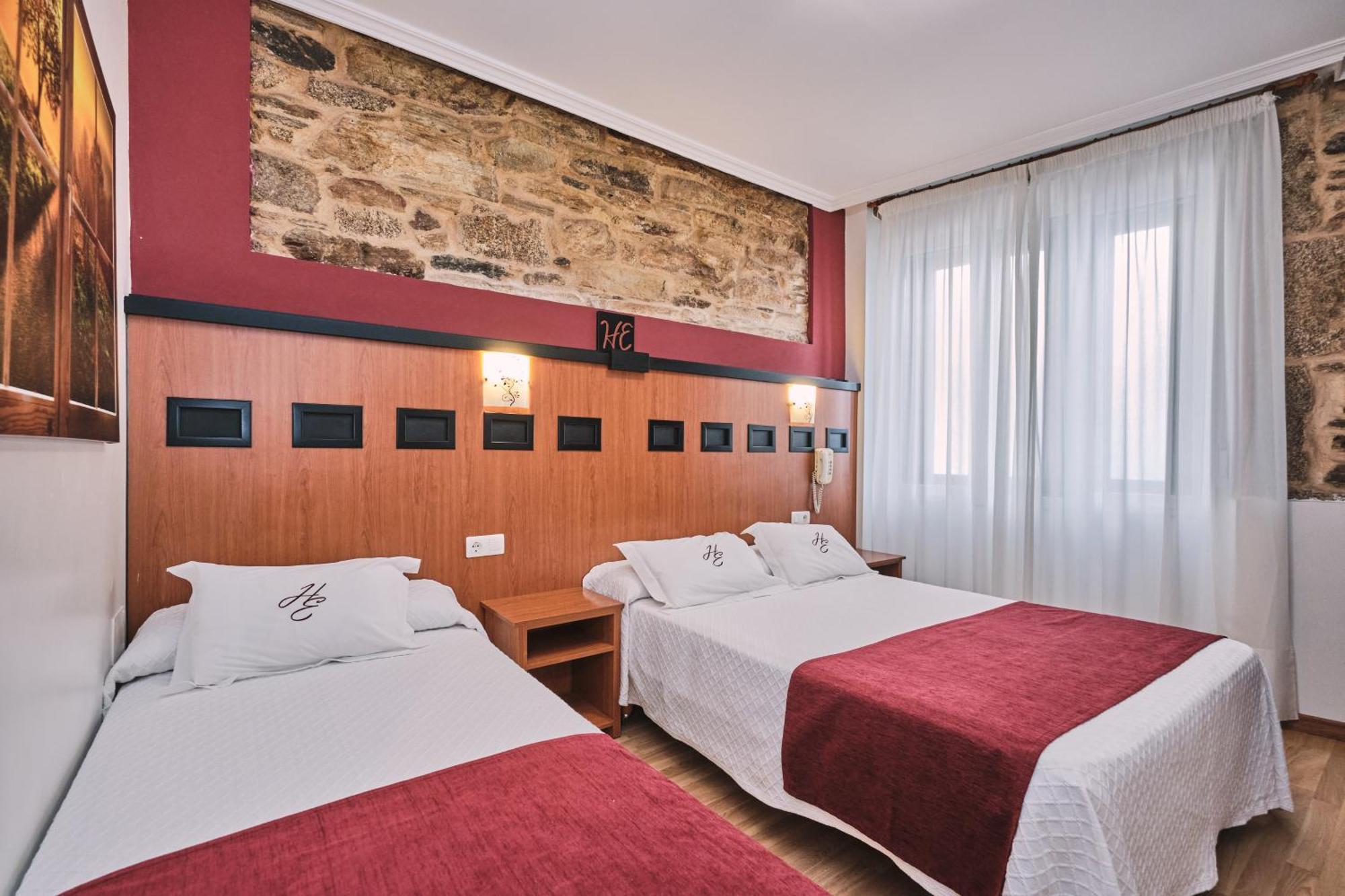 Hotel Entrecercas Santiago de Compostela Exterior photo